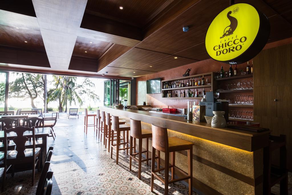 Coriacea Beachfront Boutique Phuket Resort - Sha Plus Mai Khao Екстериор снимка