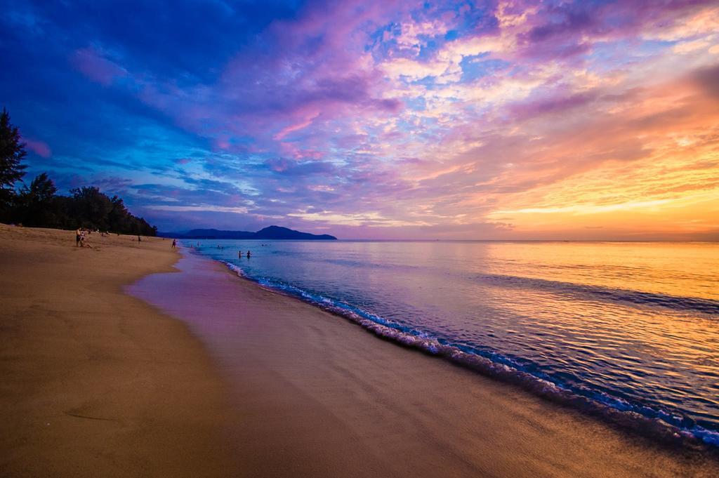 Coriacea Beachfront Boutique Phuket Resort - Sha Plus Mai Khao Екстериор снимка