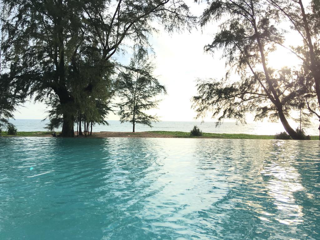Coriacea Beachfront Boutique Phuket Resort - Sha Plus Mai Khao Екстериор снимка