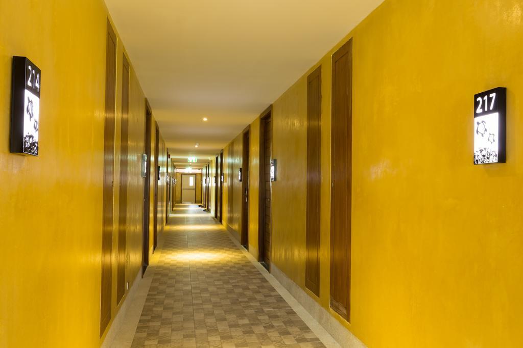 Coriacea Beachfront Boutique Phuket Resort - Sha Plus Mai Khao Екстериор снимка