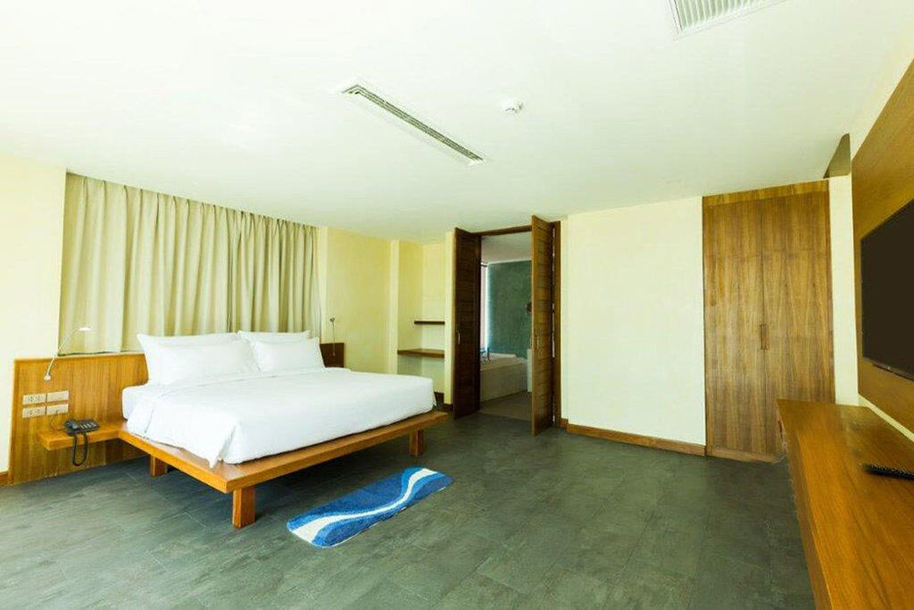 Coriacea Beachfront Boutique Phuket Resort - Sha Plus Mai Khao Екстериор снимка